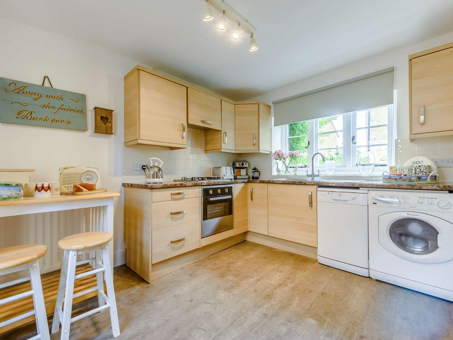 2 Bed In Bourton-On-The-Water 46677 Villa Exterior photo